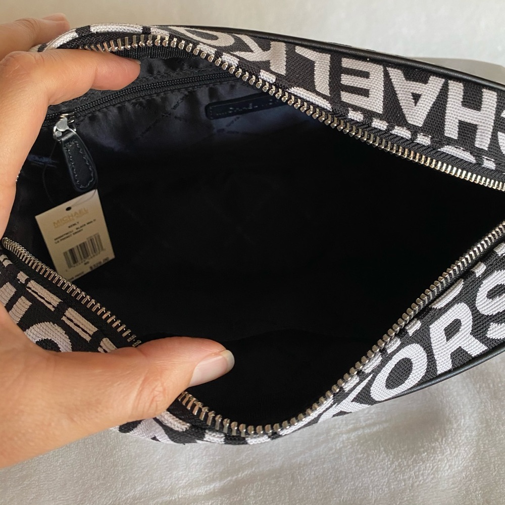 SOLD! NWT Michael Kors Kenly Pocket Crossbody - Picture 9 of 16